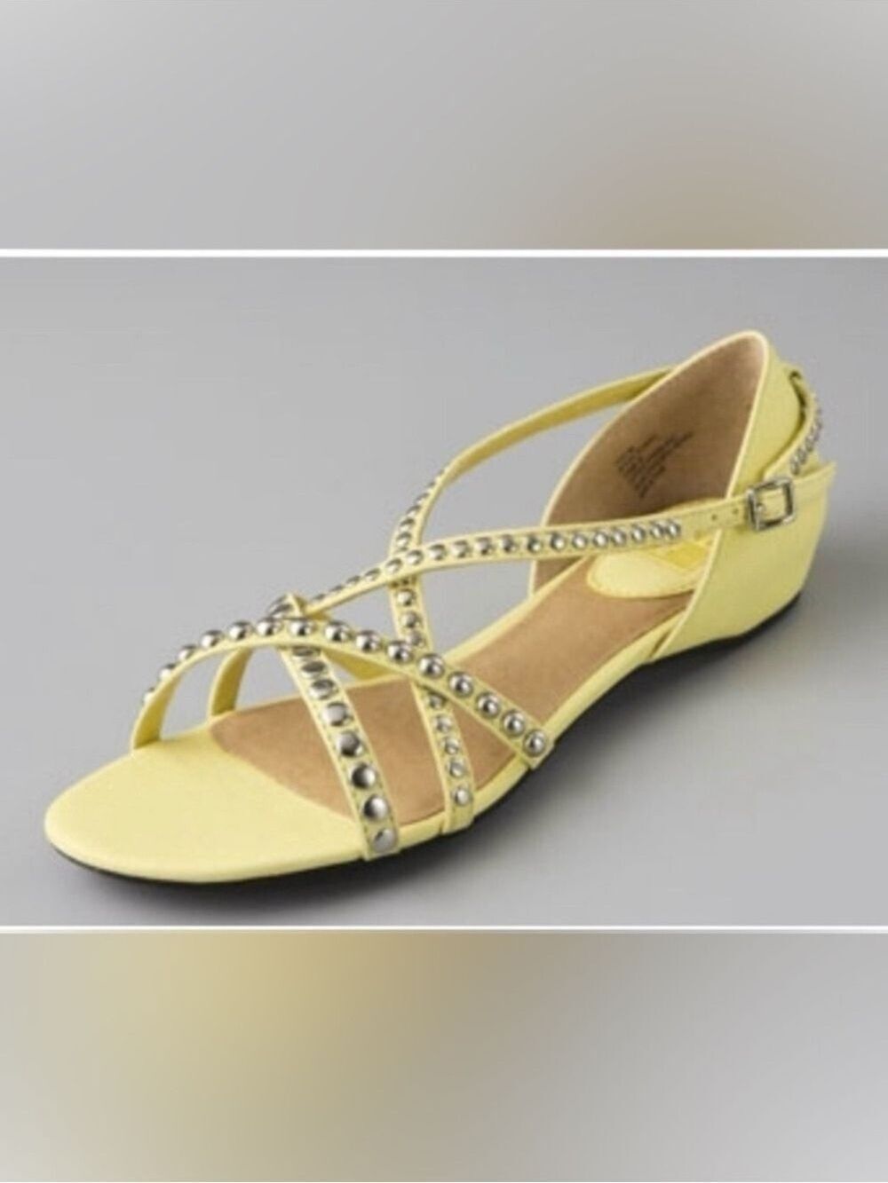 Frye Margot yellow studded leather cross strap sandals size 9